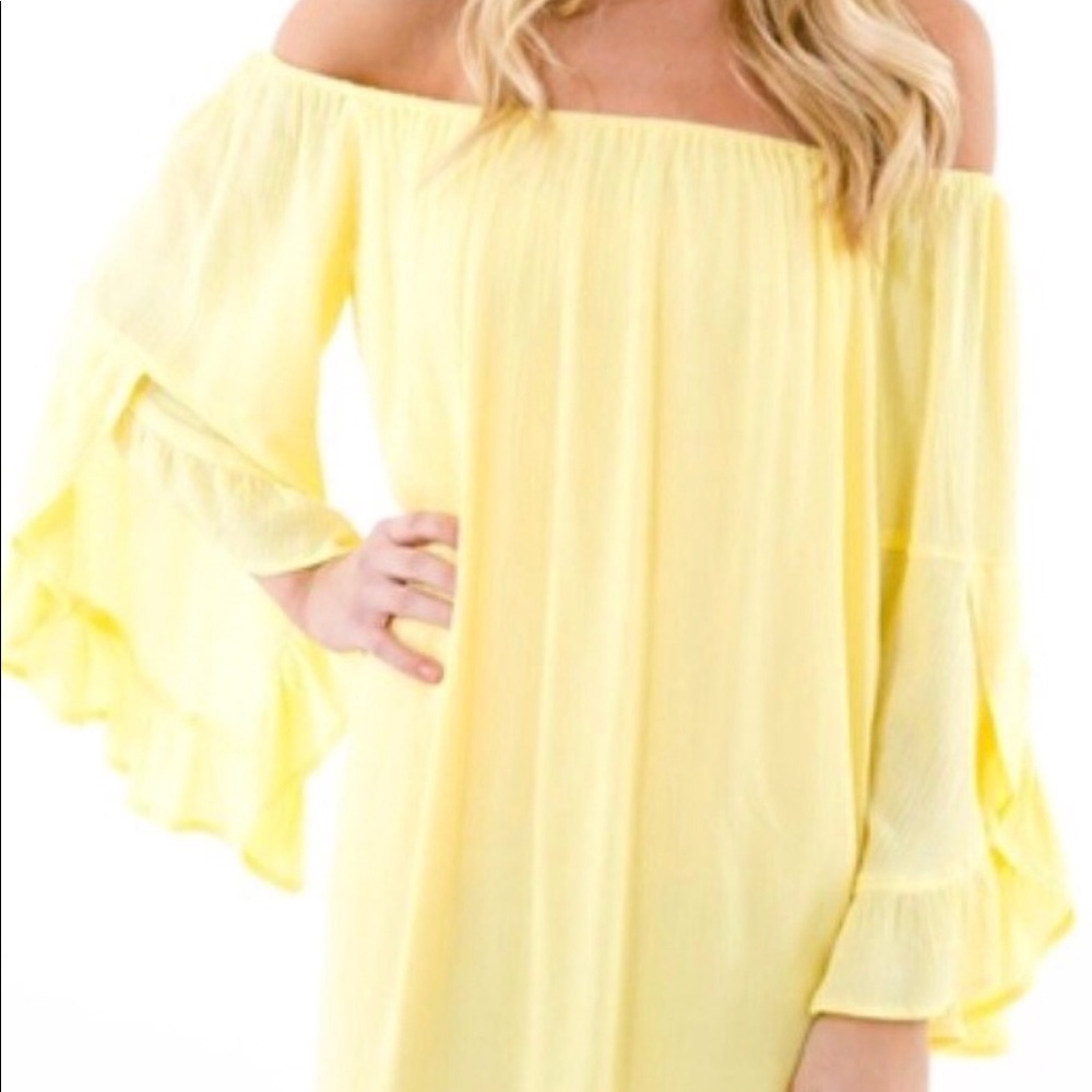 Karlie off the shoulder dress!  BRAND NEW